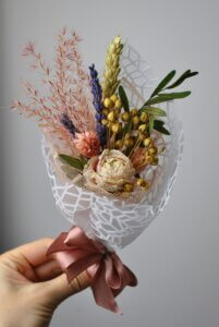 flowers wedding favour